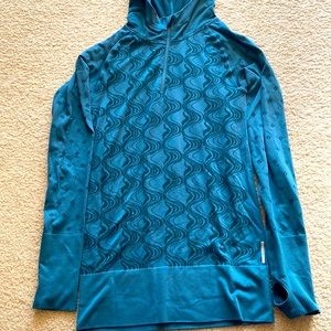 Athletic long sleeve shirt Mondetta  beautiful torquoise color!